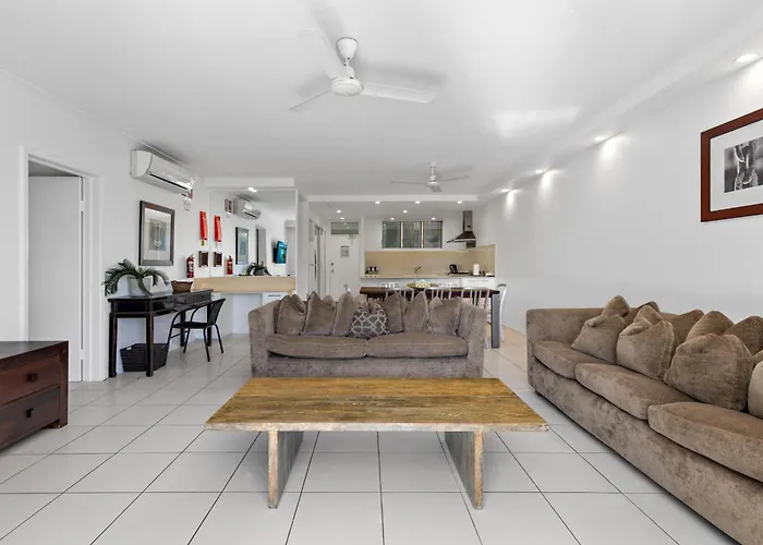 Lagoon Apartments On Hamilton Island By Hiha